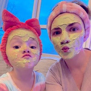 Meet your Posher, Taylor